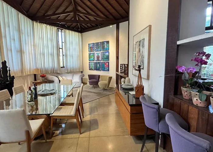 Charming House In Pampulha